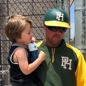 Meet your Posher, Travis